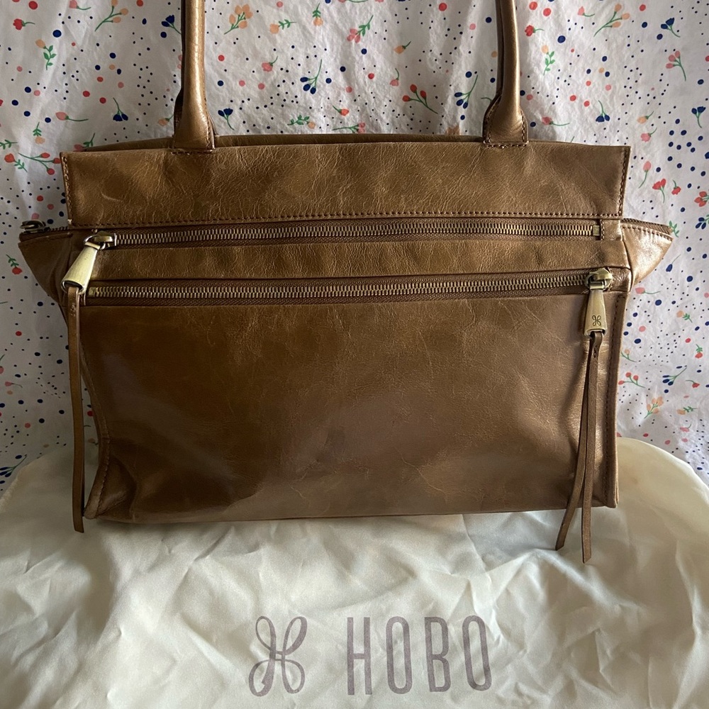 HOBO large Seeker handbag with tags